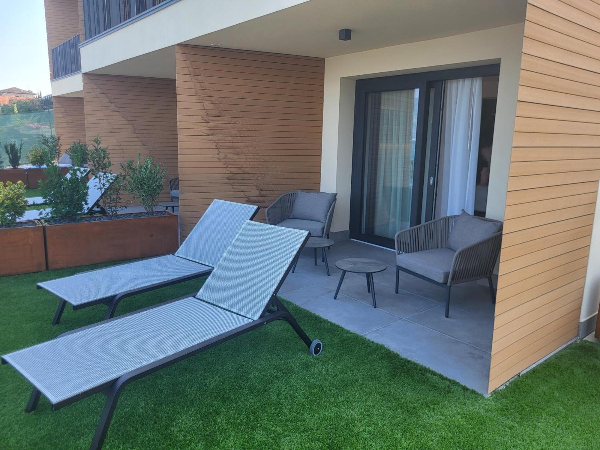 Attilio High Living Suites - Adults Only Torri Del Benaco Pokoj fotografie